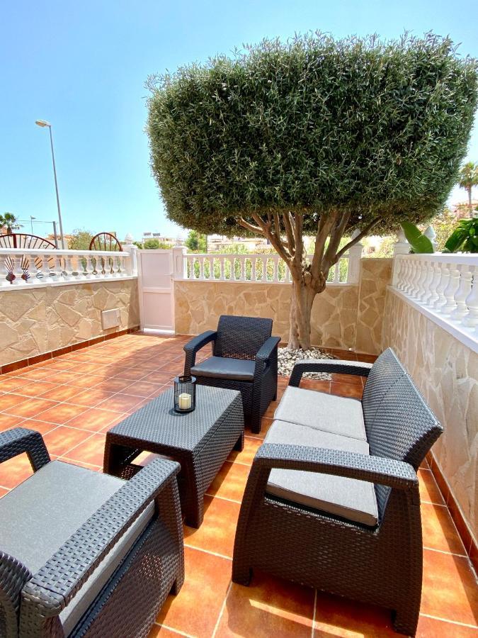 Olive Tree Bungalow La Zenia Dehesa de Campoamor  Exterior photo