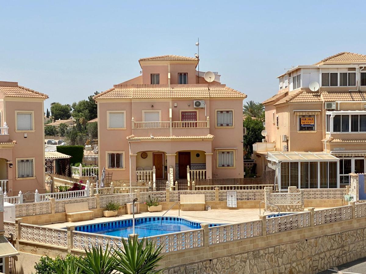 Olive Tree Bungalow La Zenia Dehesa de Campoamor  Exterior photo
